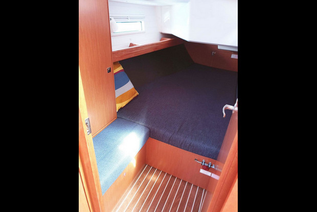 Bavaria Cruiser 37 - 3 cab., Split