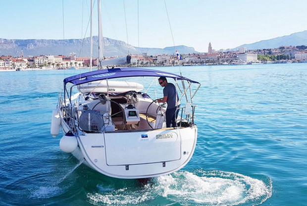 Bavaria Cruiser 37 - 3 cab., Split