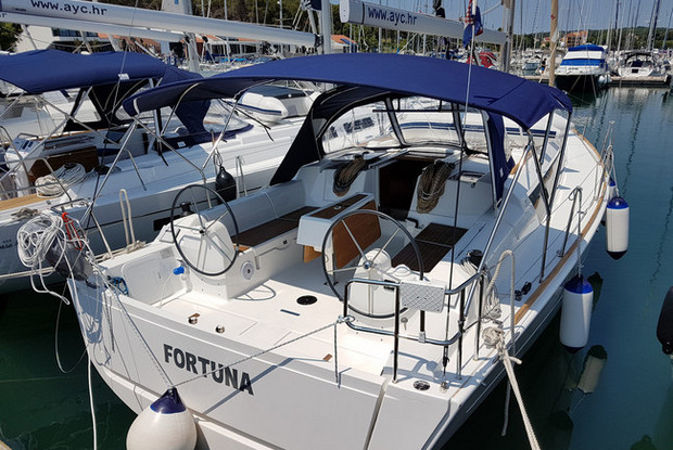 Dufour 382 Grand Large, Pula