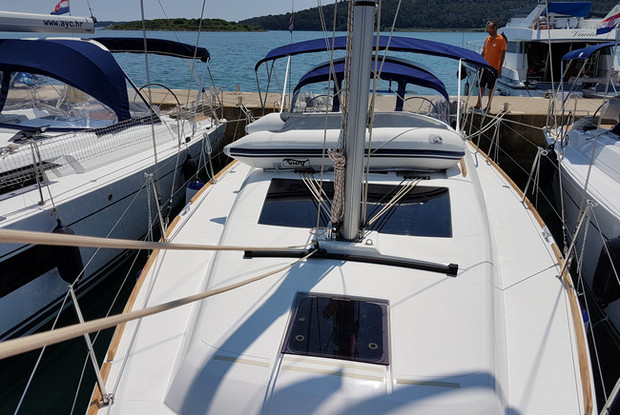 Dufour 382 Grand Large, Pula