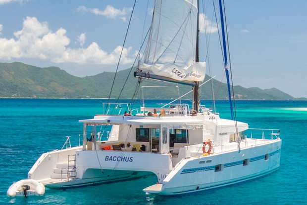 Catlante 600, Roche Caiman