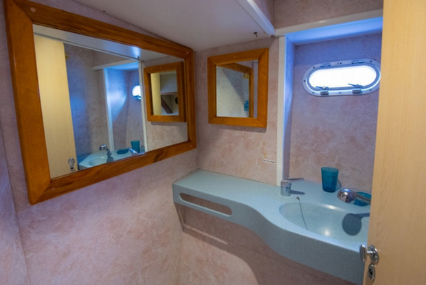 Mojito 78, Roche Caiman