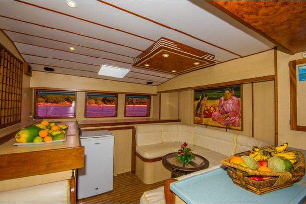 Mojito 78, Roche Caiman