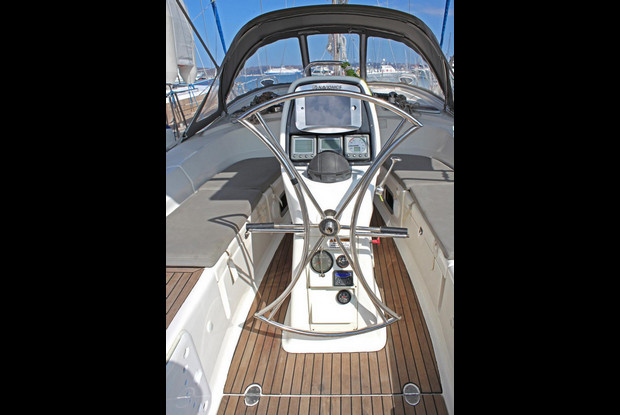 Bavaria 38 Cruiser, Lavrio