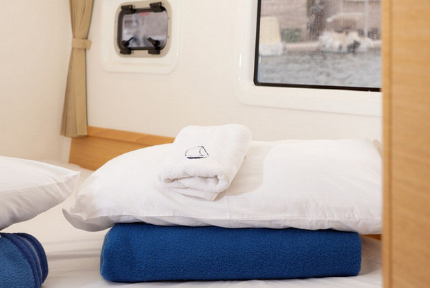 Lagoon 42 - 4 + 1 cab., Rogač-Šolta