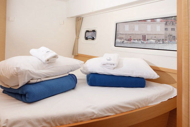 Lagoon 42 - 4 + 1 cab., Rogač-Šolta