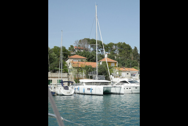 Lagoon 42 - 4 + 1 cab., Rogač-Šolta