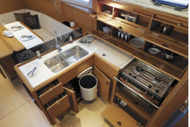 Sun Odyssey 389, Kontokali-Corfu