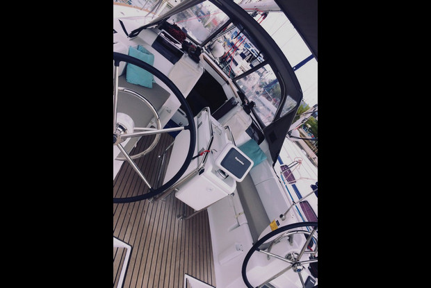 Sun Odyssey 419 - 3 cab., Lefkada