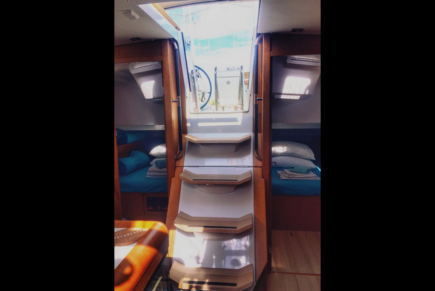 Sun Odyssey 419 - 3 cab., Lefkada
