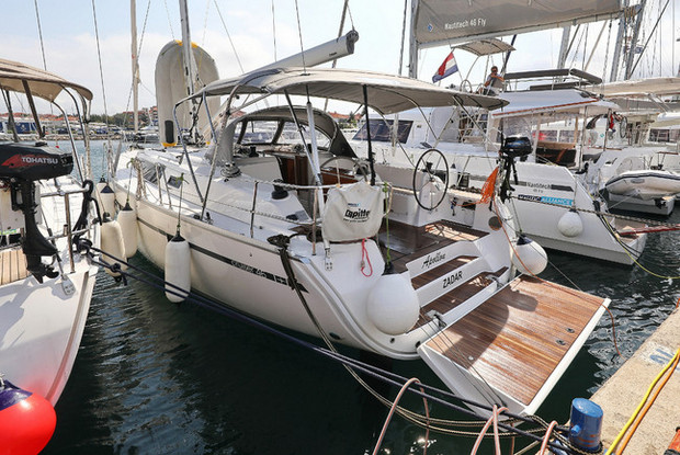 Bavaria Cruiser 46 - 4 cab., Jezera