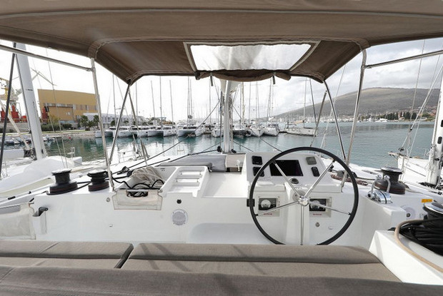 Lagoon 450 F - 4 + 2 cab., Trogir