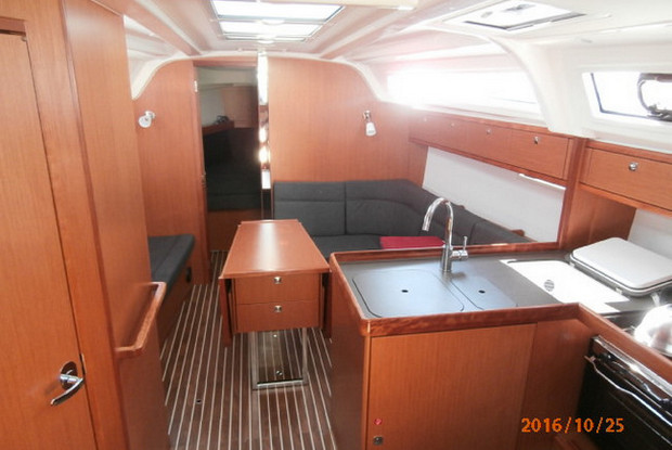 Bavaria Cruiser 37 - 3 cab., Lefkada
