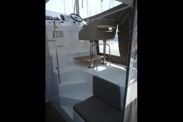 Lagoon 40 MotorYacht - 3 + 2 cab., Šibenik