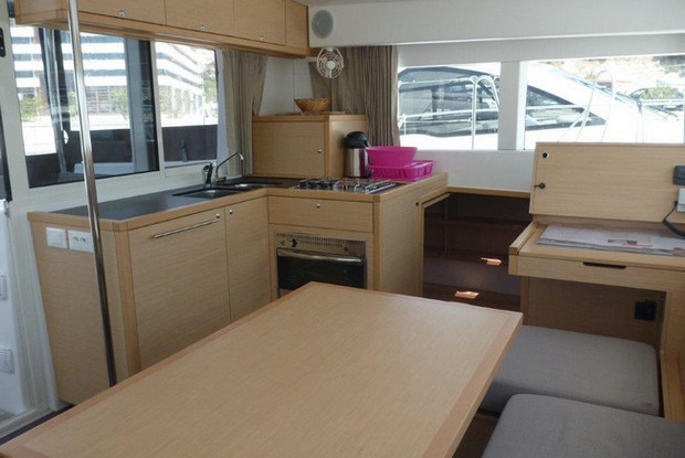 Lagoon 40 MotorYacht - 3 + 2 cab., Šibenik