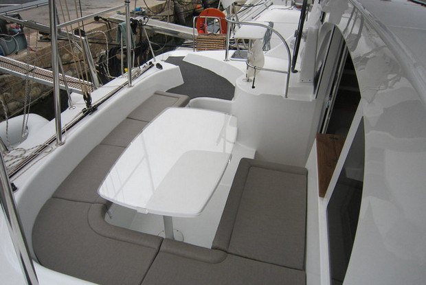 Lagoon 380 - 4 cab., Lavrio