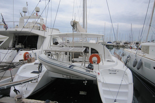 Lagoon 380 - 4 cab., Lavrio