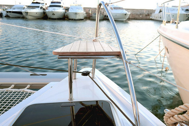 Fountaine Pajot Lucia 40 - 4 cab., Paros