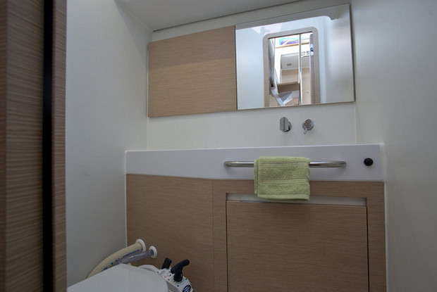 Elan Impression 50, Pula