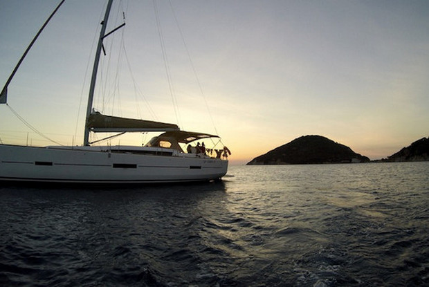 Dufour 460 GL, Cecina