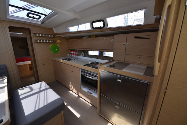 Dufour 460 GL, Cecina