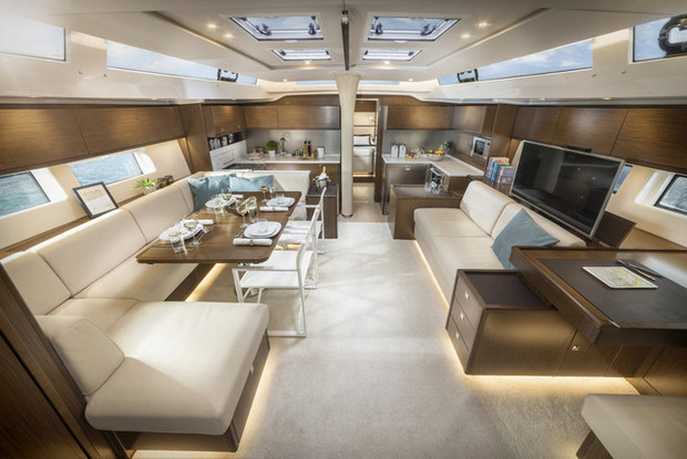 Bavaria C57 - 3 + 1 cab., Split