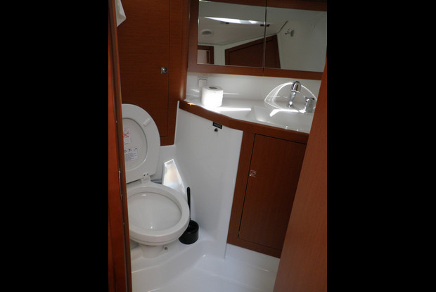 Oceanis 45- 4 cab, Sukošan-Zadar