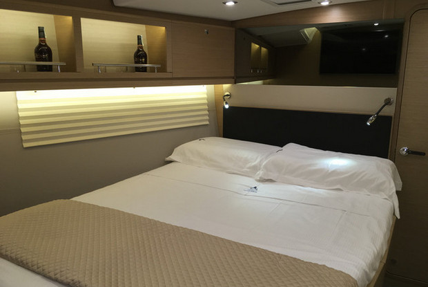 Dufour 56 Exclusive, Capo d