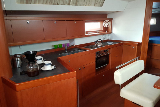 Oceanis 45 - 4 cab., Lefkada