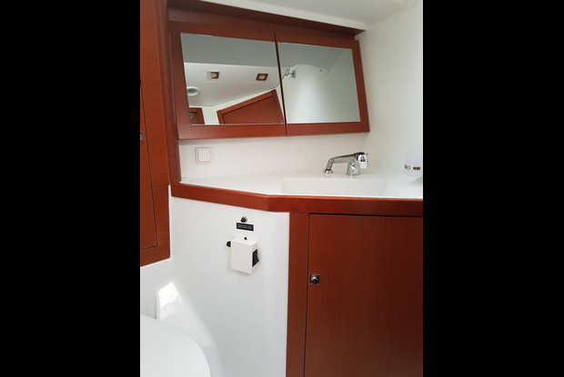 Oceanis 45 - 4 cab., Lefkada