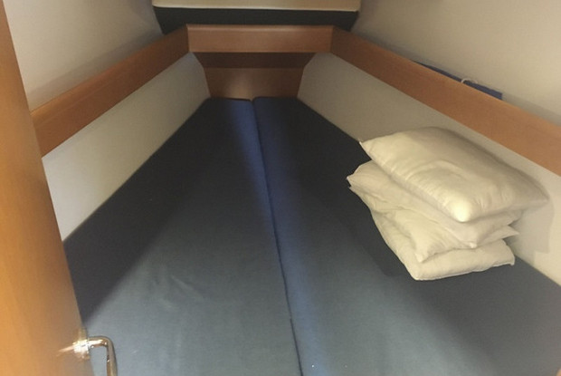 Sun Odyssey 36i, Alimos