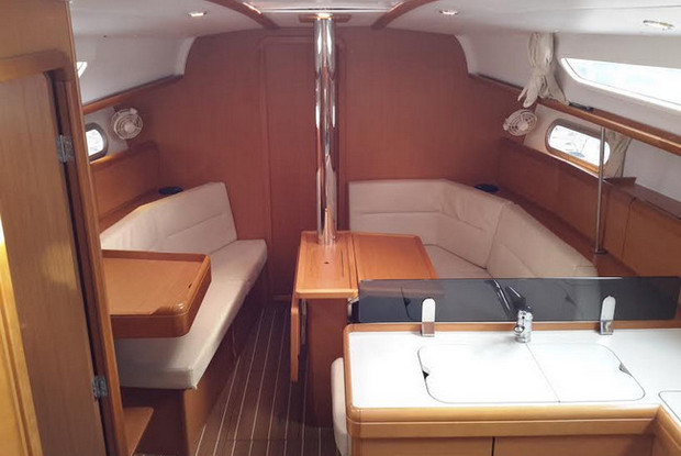 Sun Odyssey 36i, Alimos