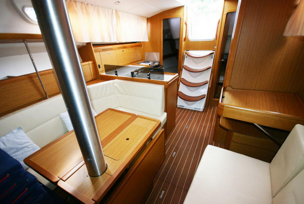 Sun Odyssey 36i, Alimos