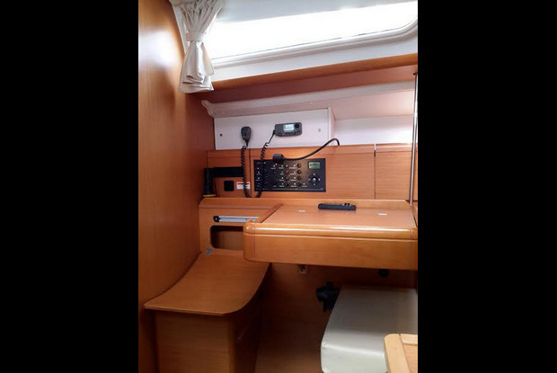 Sun Odyssey 36i, Alimos