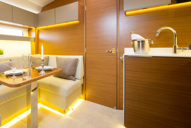 Bavaria S40 OPEN, Pula