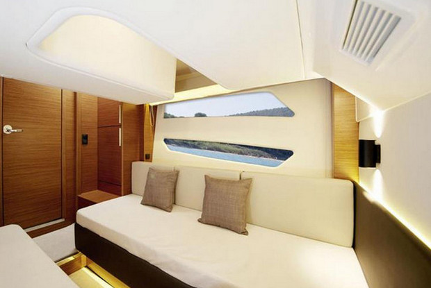 Bavaria Sport S45 HT, Pula