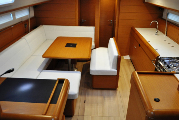 Sun Odyssey 519, Kallithea