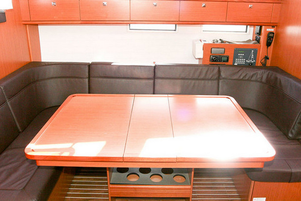 Bavaria Cruiser 46 - 4 cab., Pula