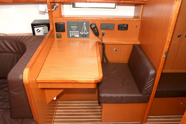 Bavaria Cruiser 41 - 3 cab., Pula