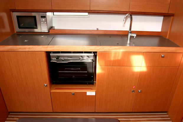 Bavaria Cruiser 41 - 3 cab., Pula