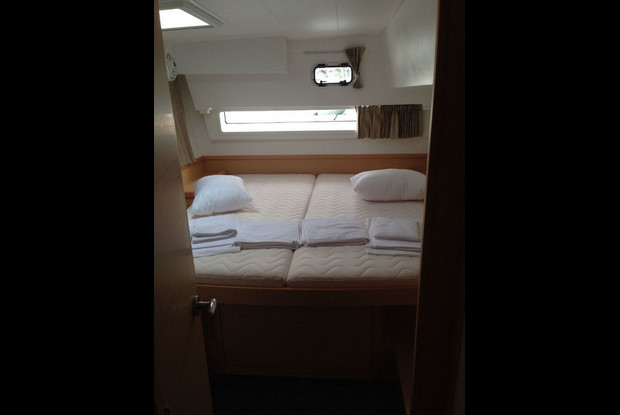 Lagoon 42 - 4 + 2 cab., Preveza