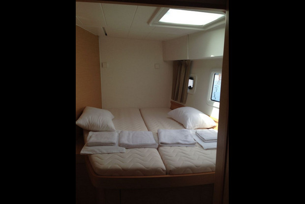 Lagoon 42 - 4 + 2 cab., Preveza