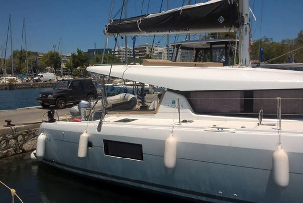 Lagoon 42 - 4 + 2 cab., Preveza