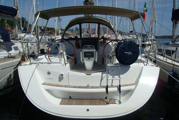 Sun Odyssey 42i, Portisco